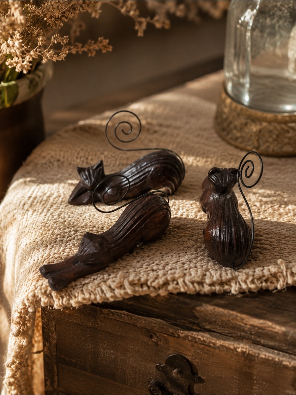 Vintage Hand-Carved Whimsical Wooden Cat 🐈‍⬛ Figurines • Set of 3 • Photo Holder